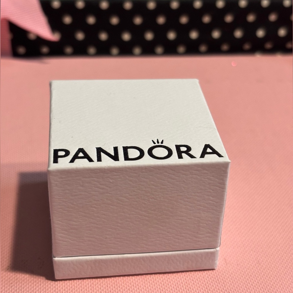 Authentic Pandora White & Pink Charm Or Ring Small
Gift Box.